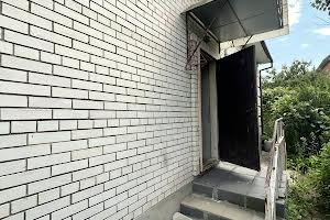 будинок за адресою пр.Кар'єрний, 10