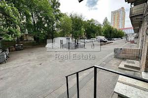 коммерческая по адресу проспект Голосіївський, 93