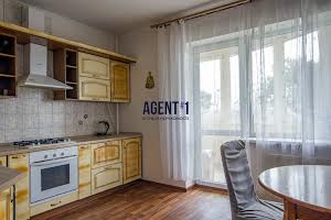 квартира за адресою Коцюбинського вул., 8
