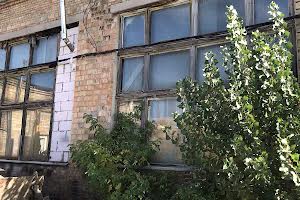 коммерческая по адресу Залізнична, 92-94
