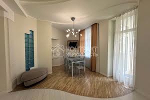 квартира за адресою Мироносицька вул., 93