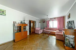 дом по адресу Альпійська ул. (Пятигорская), 10
