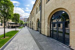 коммерческая по адресу Князей Острожских ул. (Московська), 8