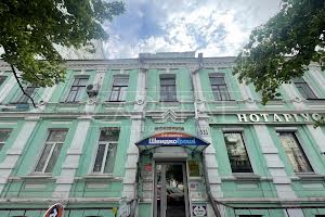 комерційна за адресою Саксаганського вул., 133-А