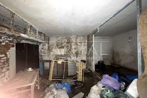комерційна за адресою Уманська вул., 25