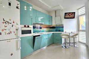 квартира за адресою Регенераторна вул., 4к2