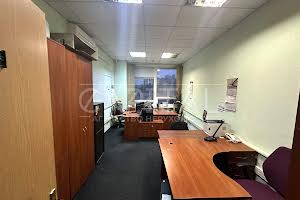 комерційна за адресою Кудрявський узвіз, 7