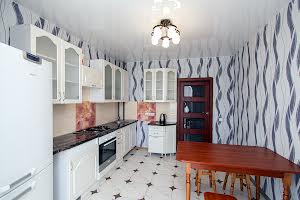квартира за адресою Івана Пулюя вул., 15а