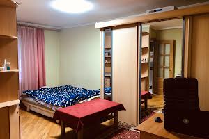 квартира за адресою Ольжича вул., 15-А