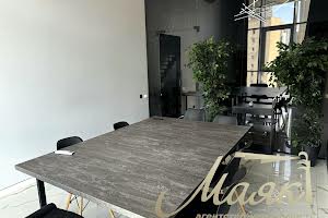 комерційна за адресою Михайла Бойчука вул. (Кіквідзе), 41-Б