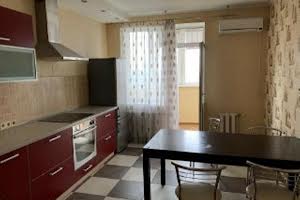 квартира за адресою Феодосійський пров., 14