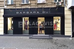 коммерческая по адресу Лютеранская ул., 19