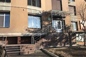 комерційна за адресою Ованеса Туманяна вул., 15-А