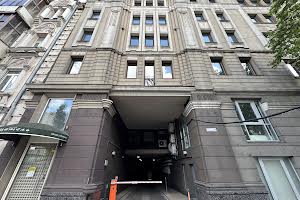 комерційна за адресою Тараса Шевченка бульв., 35