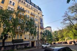 коммерческая по адресу Круглоуниверситетская ул., 14
