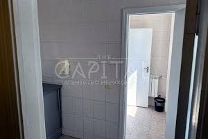 коммерческая по адресу Бехтеревский пер., 4-В