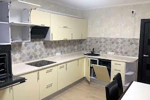 квартира за адресою Патріарха Мстислава Скрипника вул., 40