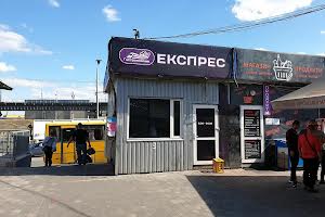 комерційна за адресою Набережно-Печерська , 10а