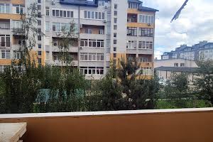 квартира за адресою Августина Волошина вул., 3-Б