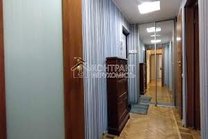 квартира за адресою Отакара Яроша пров., 5