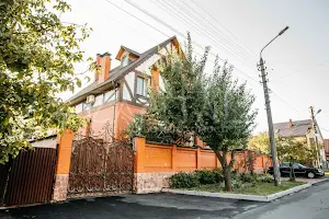 дом по адресу Патріотів ул., 25