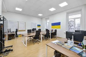 комерційна за адресою Ярославів Вал вул., 7