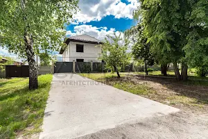 будинок за адресою с. Гора, Центральна вул.