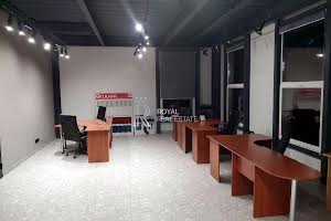 комерційна за адресою Київська вул., 1