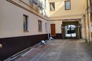комерційна за адресою Івана Франка вул., 26