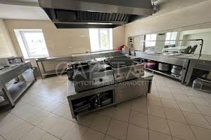 комерційна за адресою Федора Ернста вул., 3Б