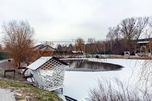 комерційна за адресою Шкільна вул., 1