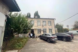 комерційна за адресою Спаська вул., 31-Б