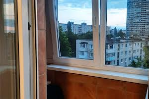 квартира за адресою Познанська вул., 8Б