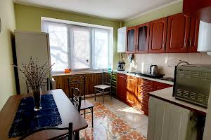 будинок за адресою Юнацька вул., 13