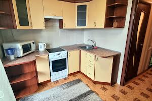 квартира за адресою Каштанова вул., 10