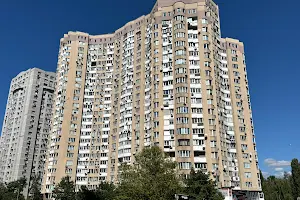 квартира за адресою Миколи Бажана просп., 1-М