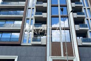 комерційна за адресою Садово-Ботанічна вул. (Тимірязєвська), 46