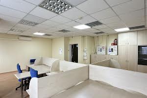 коммерческая по адресу Миколы Бажана просп., 10
