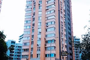 квартира за адресою Раїси Окіпної вул., 10