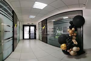 комерційна за адресою Науки просп., 12