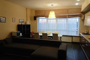 квартира за адресою Ярослава Мудрого вул. (Петровського), 30а