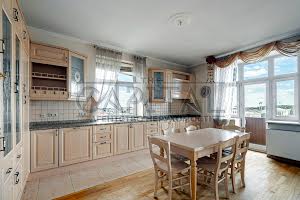 коммерческая по адресу Паторжинского ул., 14