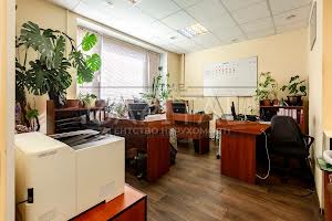 комерційна за адресою Ушинського вул., 13-А