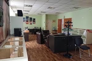 комерційна за адресою Громадянська вул., 5