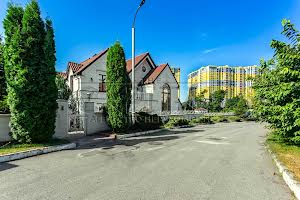 будинок за адресою Петра Радченка вул.