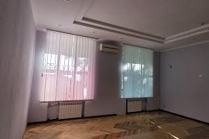 коммерческая по адресу Кловский спуск, 4
