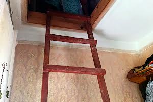 дом по адресу Квітнева