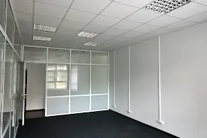 комерційна за адресою Кловський узвіз, 7