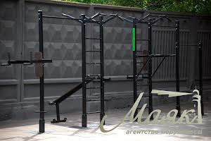 комерційна за адресою Олени Теліги вул., 6