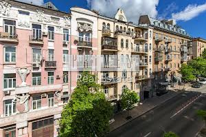 комерційна за адресою Костельна вул., 6